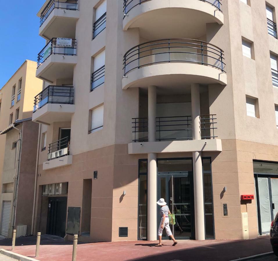 Апартаменты Appt Moderne Vieil Antibes 3 Piec Экстерьер фото